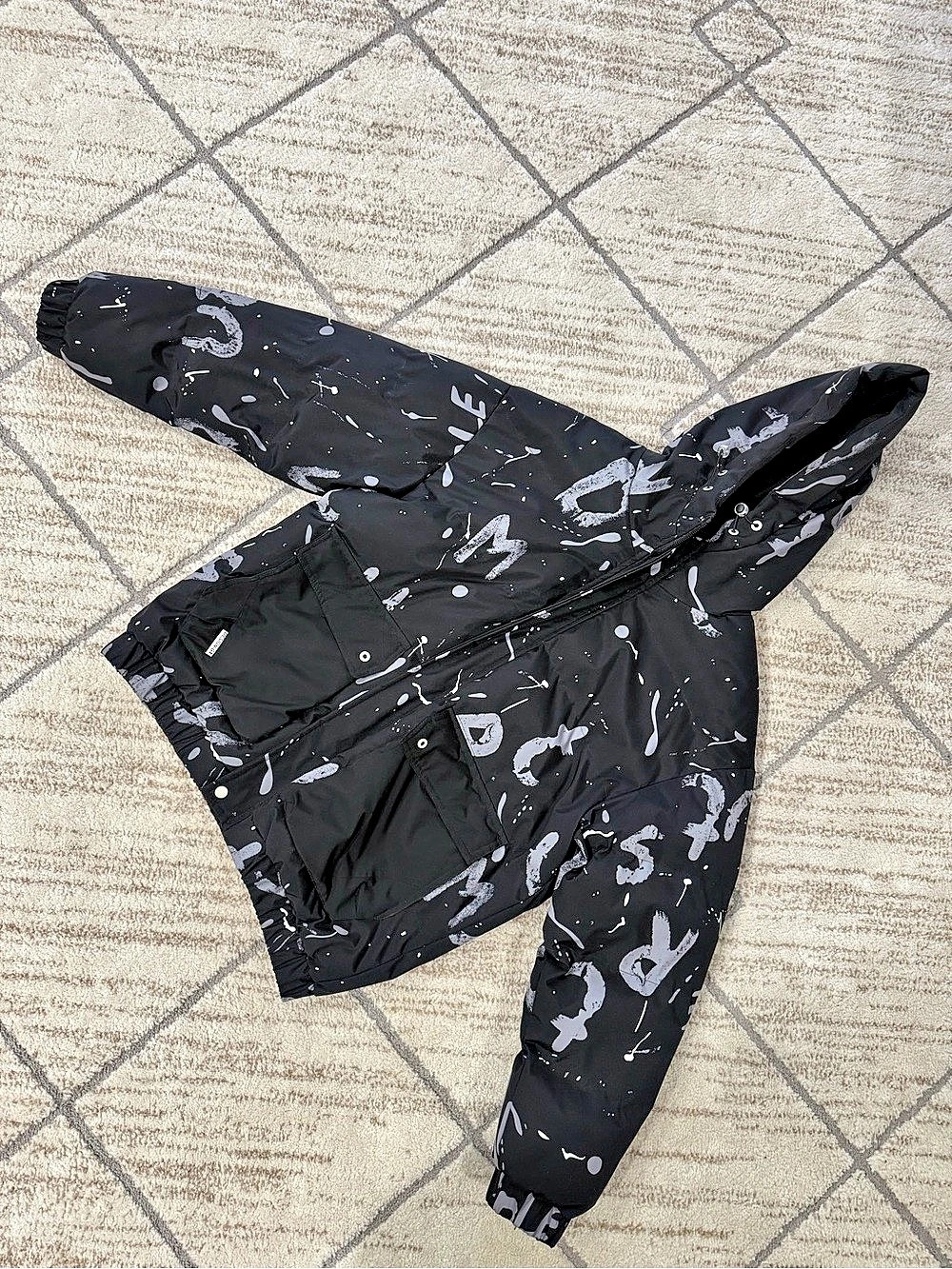 Puffer Jacket - Picture 2 of 3